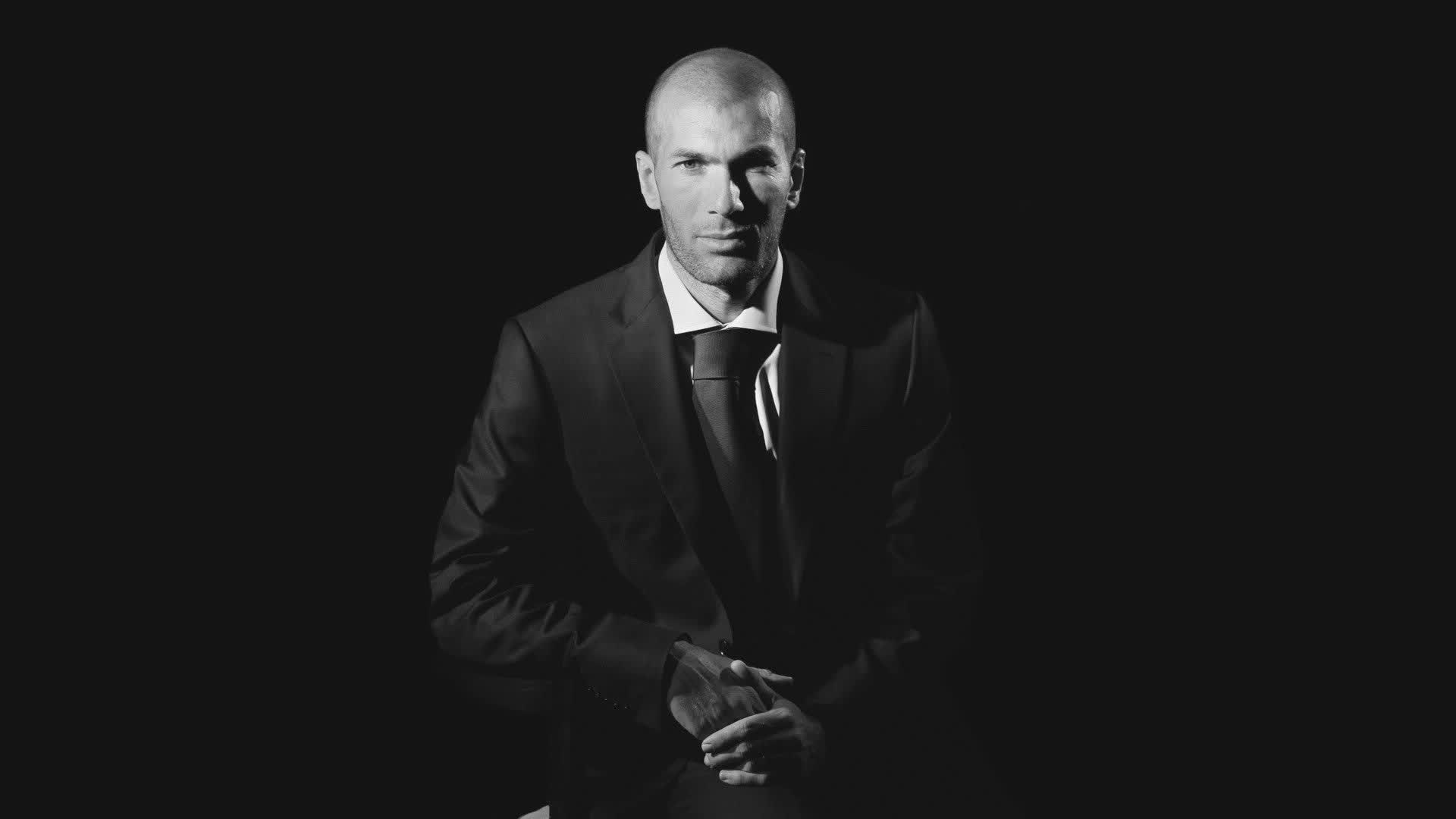 开云体育APP下载-十五季绽放！蒂姆神级表现引爆全场，雄鹿球迷陷入狂欢